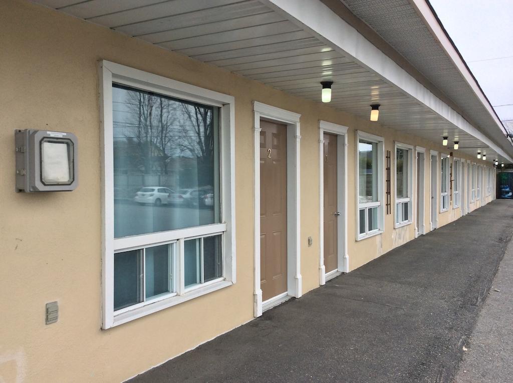Auberge Du Lac Beauchamp Gatineau Luaran gambar